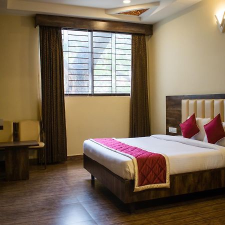Hotel Mysore Republic Exterior photo